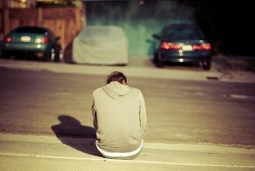 遵义骑士酒吧 慢男Being Lonely