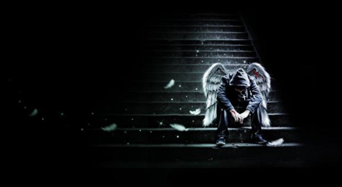 措不及防的忧伤句子（推荐20条） 
