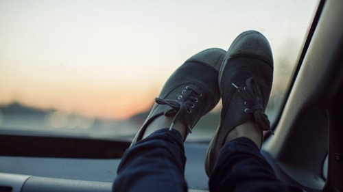 【红绿灯99秒的伤感说说】2024个性骚说说 
