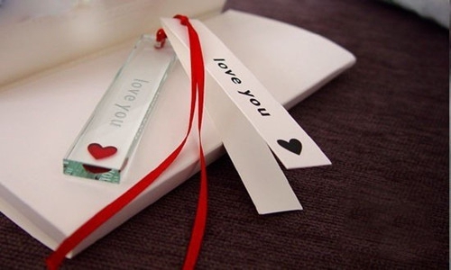 跑男和爱情公寓（100天纪念日超短情话15字以内）