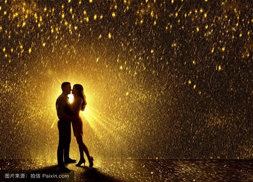 我和月亮许个愿是什么歌曲